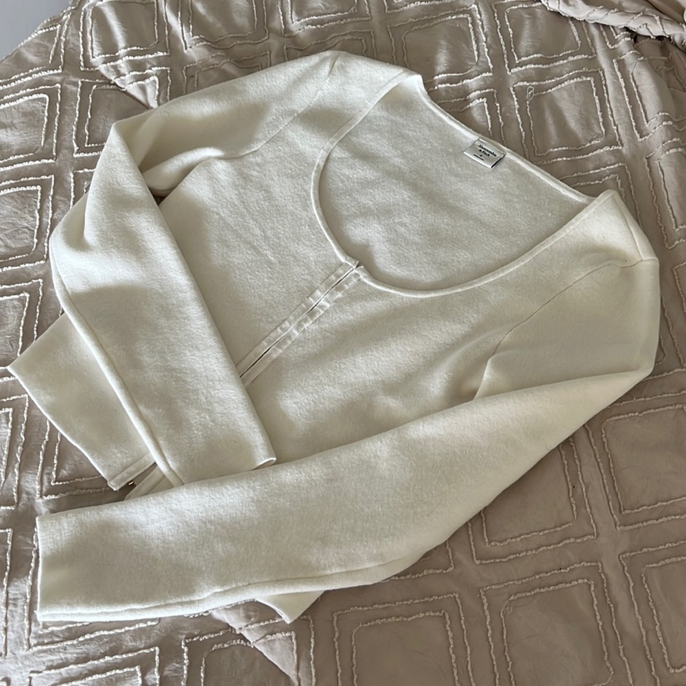 Abercrombie Cotton White Cropped Top